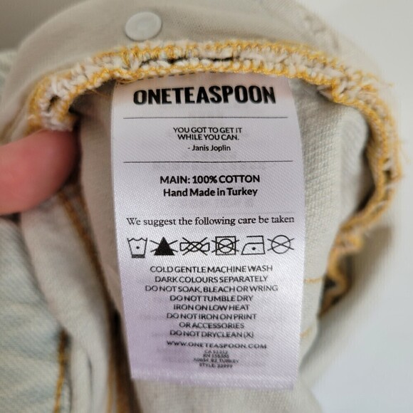 NEW One Teaspoon Brando 2020 Mini Distressed Light Wash Denim Button Fly Skirt - Picture 13 of 15